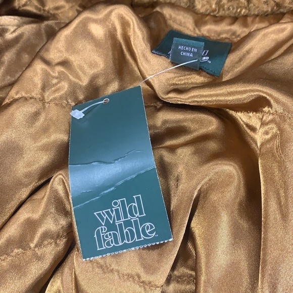 Teddy Bear Jacket Faux Fur Sherpa Bomber Jacket WILD FABLE Size Small NWT - Picture 8 of 15